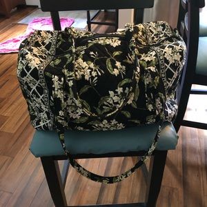 Vera Bradley Duffel. Retired pattern- very rare!